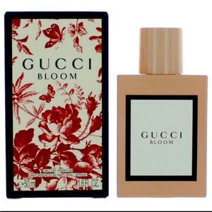 Gucci Bloom Fragrance in Elegant Beige